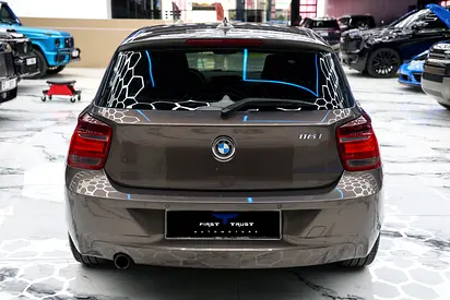 صورة 9 لـ 2016 BMW 1-SERIES
