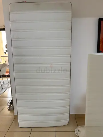 Single/Single-sized mattress - very good used condition
