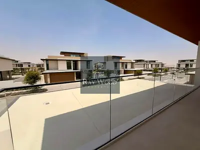 Large Plot / Standalone Villa / Prime Location