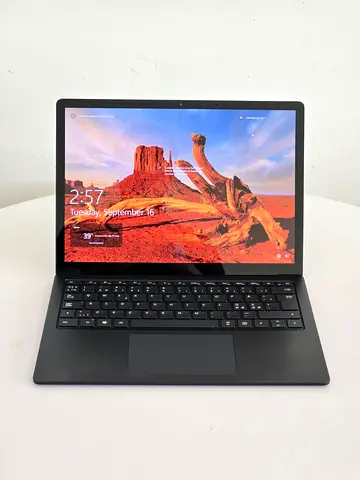 Microsoft Surface Laptop 3 - i7 - 16GB RAM - 1TB SSD