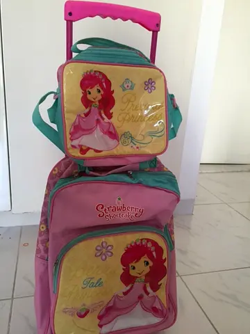 Girls School Bag / Trolley + Lunch Bag Set !!!