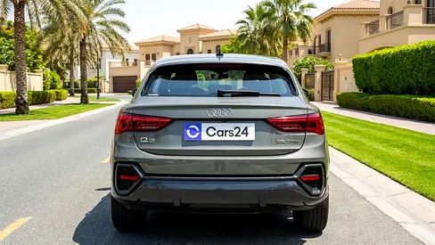 صورة 4 لـ 2024 AUDI Q3