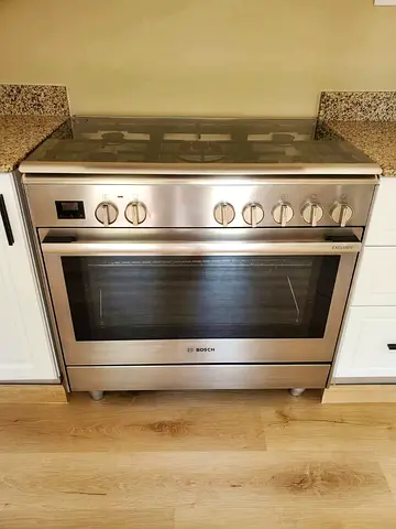Bosch series 8 cooking range 5 burnr gass cooker top gass oven electric cooker
