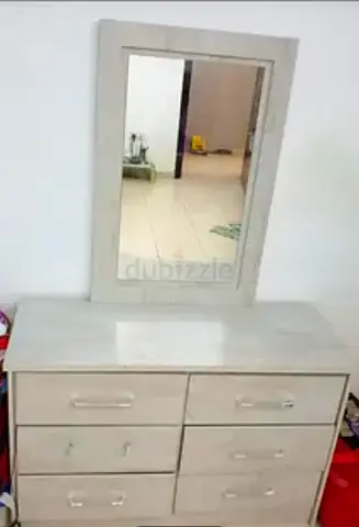 Light Wood 6-Drawer Dresser with Mirror - Good Condition