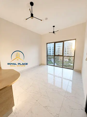 Spacious 1BR | Unfurnished | Resale