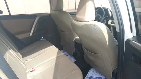 صورة 9 لـ 2015 Toyota RAV 4
