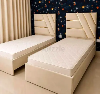 BRAND NEW SINGLE WOOD BED 90X190 CM WITH MATTRESS