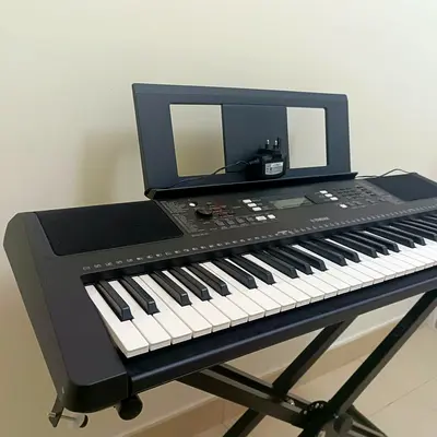 Yamaha PSR - E363