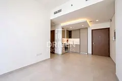 Open View | Corner Unit | Vacant | Top Floor