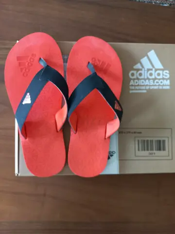 Adidas flip flop