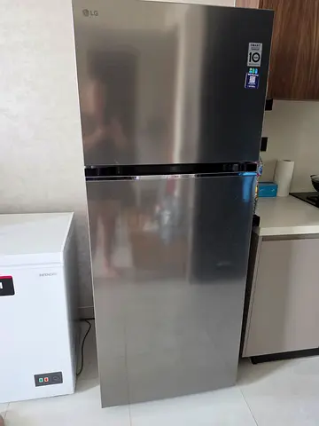 LG Stainless Steel Bottom-Freezer Refrigerator - Good Condition