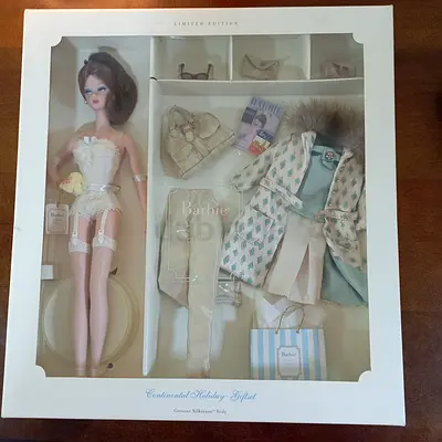 Barbie – Continental Holiday – Fashion Model - Rare Collector Silkstone Limited Edition
