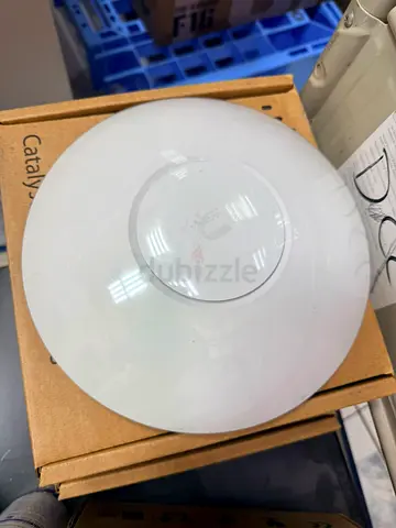 Ubiquiti UniFi Ceiling Access Point - Good Working Condition
