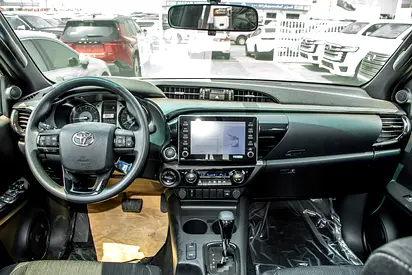 صورة 10 لـ 2026 Toyota HILUX