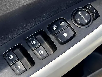 2023 KIA PICANTO 照片 12