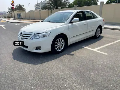 2011 Toyota CAMRY — фото 2