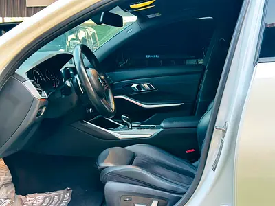 BMW 3 Series 330i, миниатюра 6