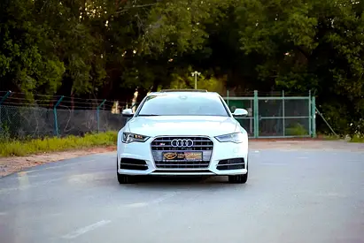 2016 AUDI S6 照片 6