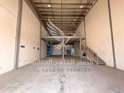 مستودعات جديدة في الصجعة | 3,700 قدم | شارع رئيسي