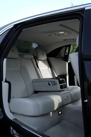 2017 ROLLS-ROYCE GHOST 照片 5