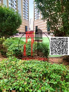 Higher floor 2 bedroom apartment for sale in pearl towers , 400k AED ONLY