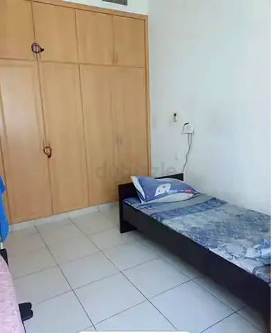 Bedspace available for rent