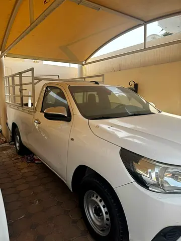 صورة 6 لـ 2016 Toyota HILUX