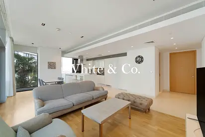 Garden and Sea View | Modern | Vacant Now