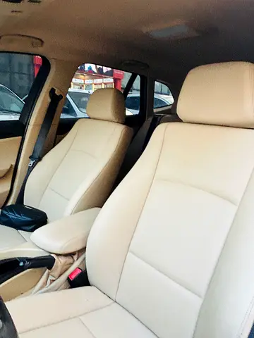 2015 BMW X1 — миниатюра 8