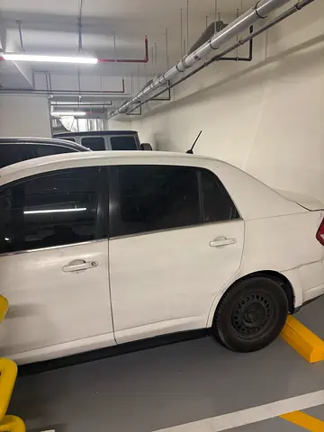 2009 Nissan TIIDA 照片 4