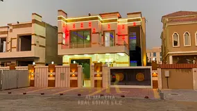 Villa in Rawda 1 with a swimming pool, two floors and a rooftop | 5 master bedrooms | Central air co