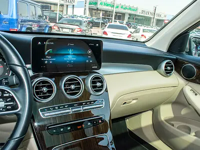 2021 Mercedes-BENZ GLC — миниатюра 9