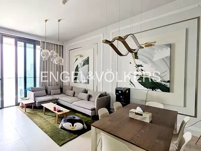 Burj Khalifa View | High Floor | Style & Luxury