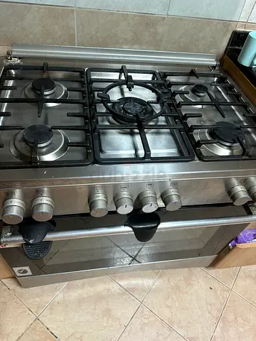 Gas stove (Alpha brand)