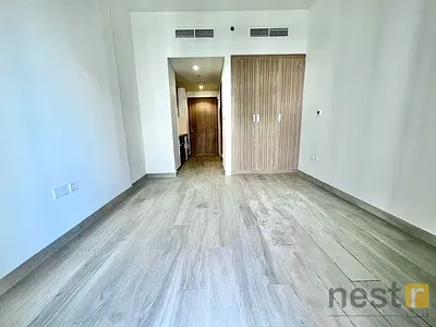 Modern Studio | Unfurnished | Vacant