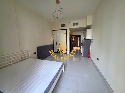 Vacant | Pool View | Lower Floor