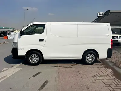2022 Nissan URVAN — миниатюра 4