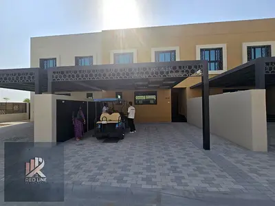 تاون هوس 3 غرف مع غرفة خادمة || تملك حر لجميع الجنسيات || جاهزة للسكن