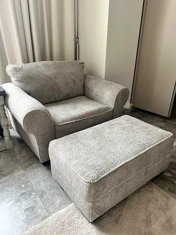 Large Grey Fabric Ashley Soletren Armchair with oversized SoleOttoman - Comfortable & Good Condition
