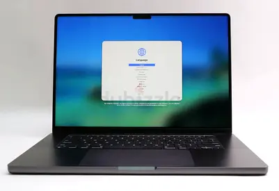 16" MacBook Pro, MX303LL/A, Apple M4 Max, 36GB, 1TB, 32C, 100% Battery! Warranty
