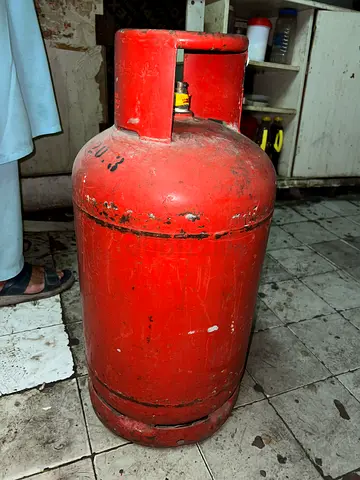 Gas cylinder with free delivery