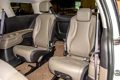 Kia Carnival DLX, миниатюра 10