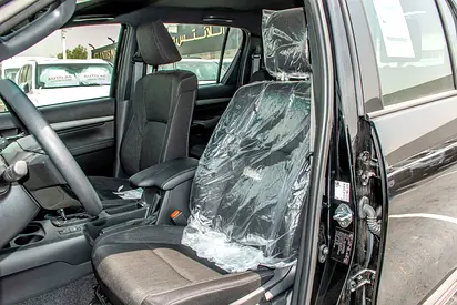 صورة 13 لـ 2026 Toyota HILUX