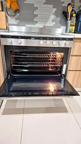 Siemens electric cooker 90x60cm Built-in stainless steel electric oven in good working condition