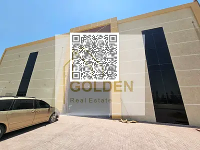 هل تبحث عن مستودع بقوة كهربائية عالية 100 كيلو وات وارتفاع 12 مترًا، مع مساحات أمامية واسعة للتحميل والتنزيل وعلى الشارع الرئيسي؟ فرصة مميزة لأصحاب ال