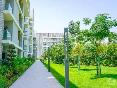 Bright 2BR | Beautiful & Full of nature community