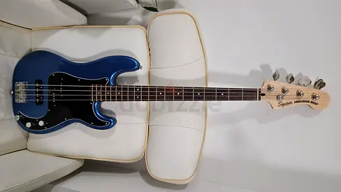 Mint Condition Squier by Fender PJ 4string Bass Lake Placid Blue