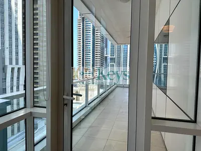 Spacious 2-Bedroom Apartment | Storage Room | Prime Marina Location