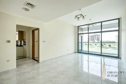 Closed Kitchen - Well Maintained - Exclusive Offer
