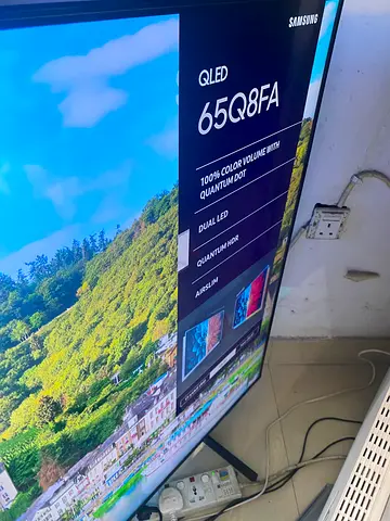 SAMSUNG QLED 65 INCH Q8FA SMART 4K TV MODEL 2025